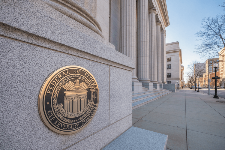 Cleveland-Fed-Chefin Hammack fordert sofortige Zinserhöhung gegen Inflation