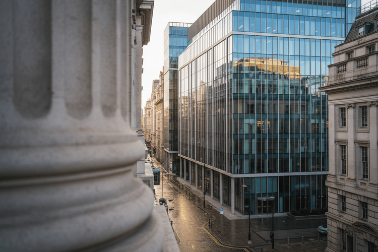 Crispin Odey zieht 79-Millionen-Pfund-Klage gegen Financial Times zurück