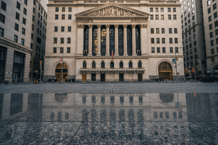 S&P 500: Warum behaupten sich Aktien trotz Kriegsrisiken?