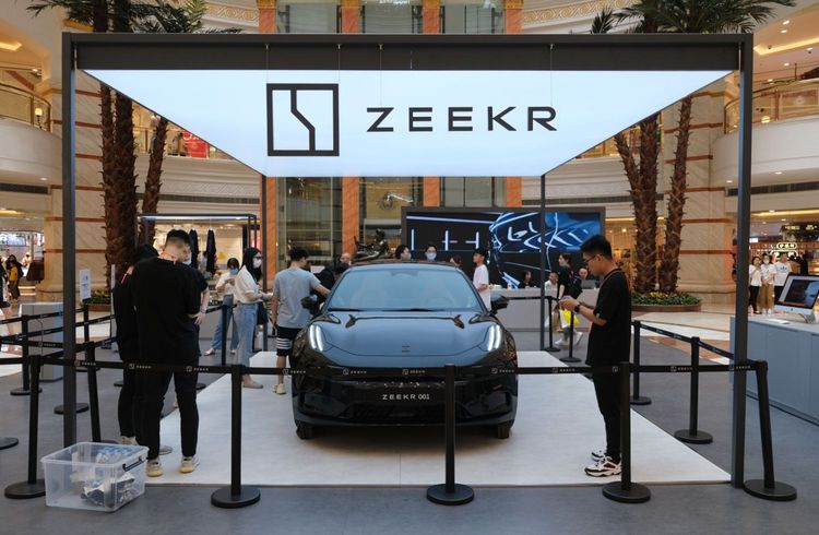 Zeekr startet Deutschlandvertrieb mit drei Elektroautos