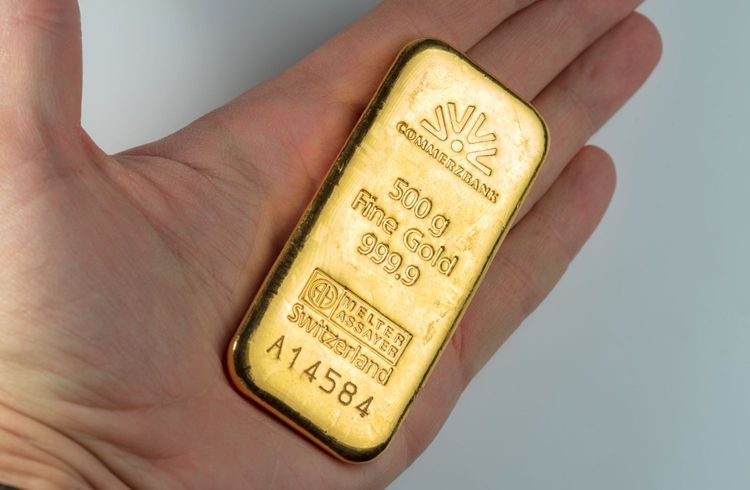 Goldpreis steigt leicht bei schwächerem Dollar