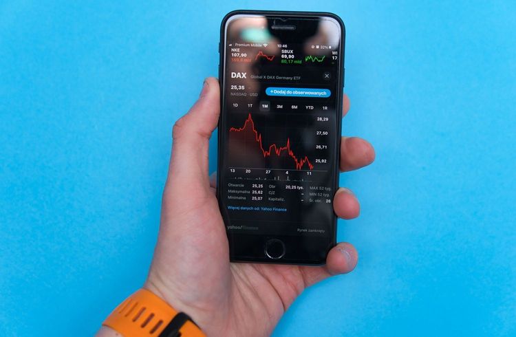 DAX startet verhalten in die neue Woche