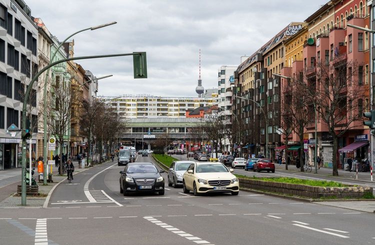Mehr Autos auf deutschen Straßen als je zuvor