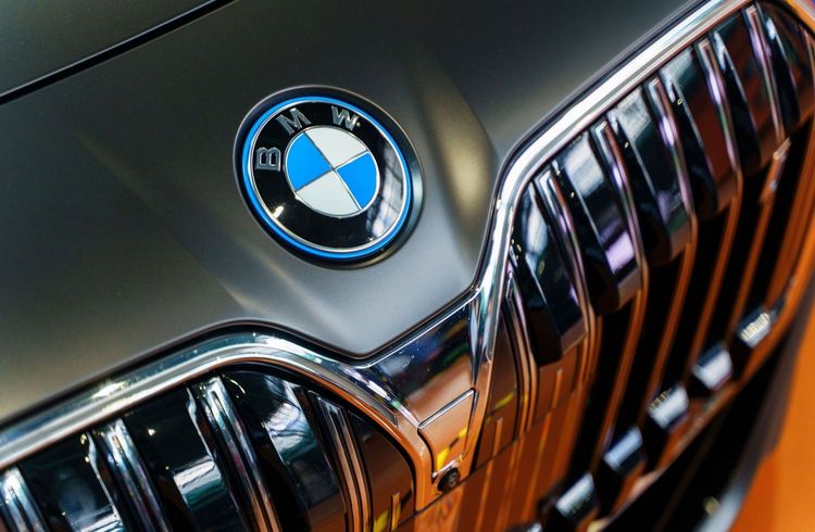 BMW steigert Gewinnmarge im dritten Quartal