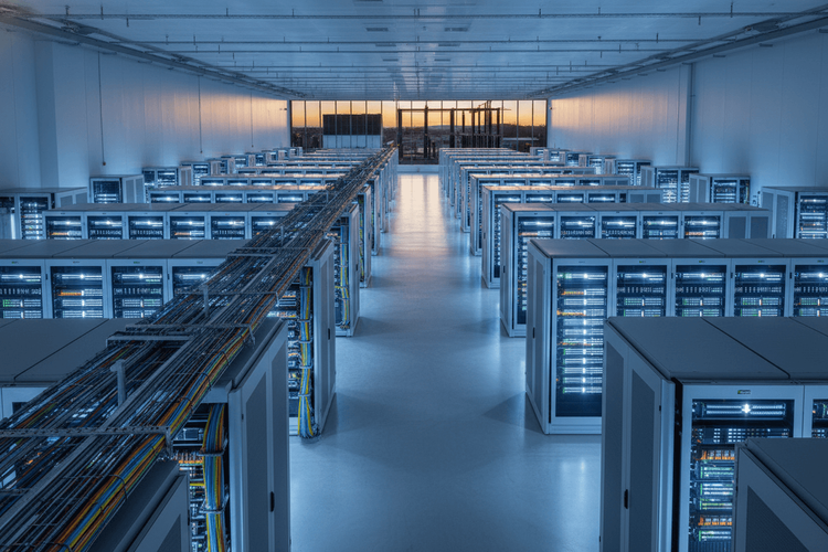 CoreWeave-Aktie unter Druck: Google-Blackstone-Deal erschüttert KI-Cloud-Markt