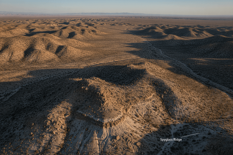 Excalibur Metals entdeckt neue Silber-Gold-Anomalien bei Bellehelen-Projekt