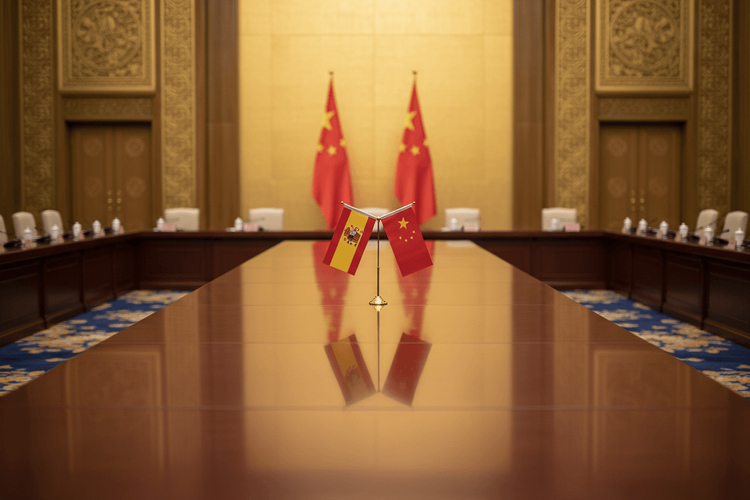 Xi und Sanchez bekräftigen engere Beziehungen in zerfallender Weltordnung