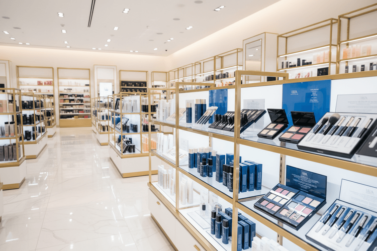 Bank of America stuft Ulta Beauty auf „Buy" hoch