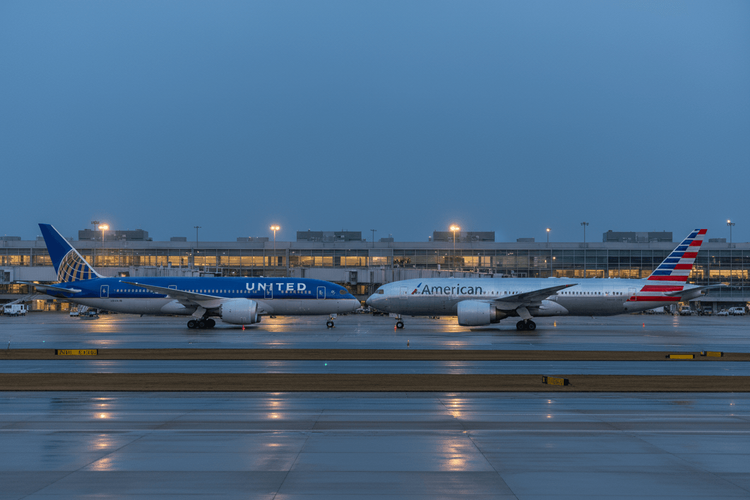 United-Airlines-Chef bestätigt Fusionsannäherung an American Airlines