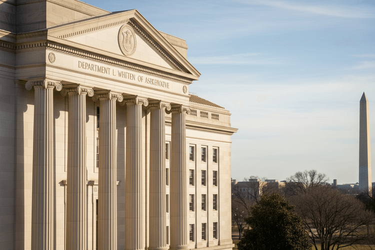 USDA-Ministerin Rollins sorgt mit religiöser Oster-E-Mail für Kontroverse