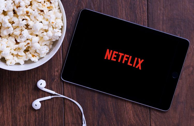 Netflix bemüht sich, das lange verachtete Anzeigengeschäft zu erlernen