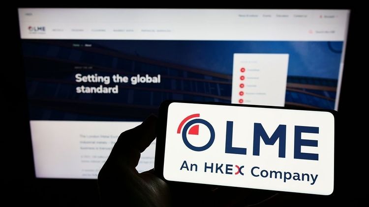 LME-Chef muss sein ganzes Können aufbieten, um zu überleben