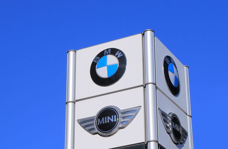 BMW setzt auf Elektro-Minis in Großbritannien