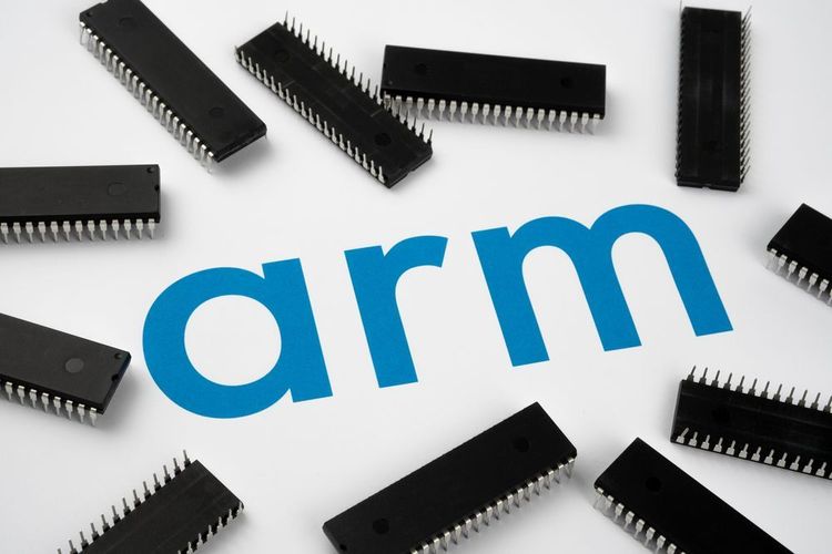 SoftBank stoppt die Arbeit am Londoner Börsengang von Arm nach politischen Turbulenzen