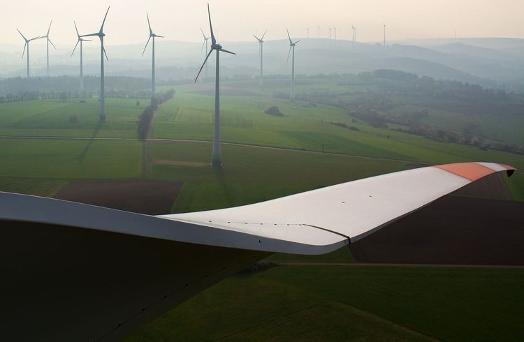 Reiche will Förderungen für erneuerbare Energien kürzen