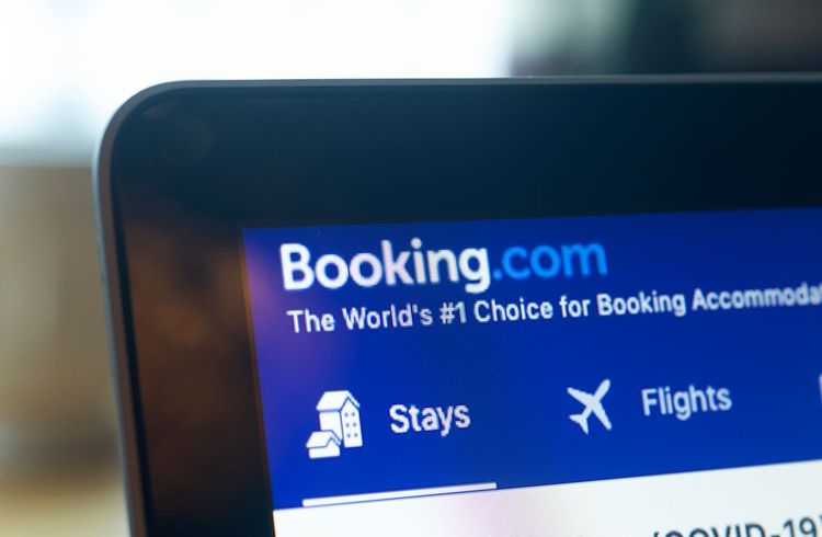 Booking legt Steuerstreit mit Italien bei