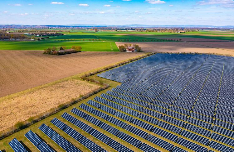 Erneuerbare Energien überholen Kohle weltweit