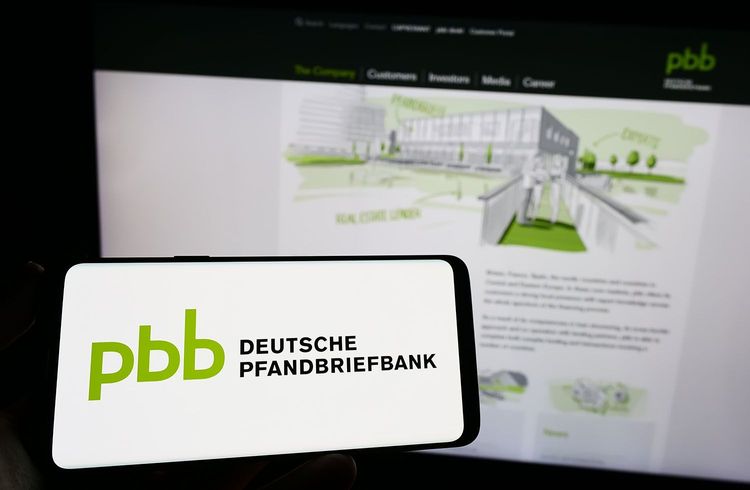 Pfandbriefbank zahlt wieder Dividende und kauft Aktien zurück