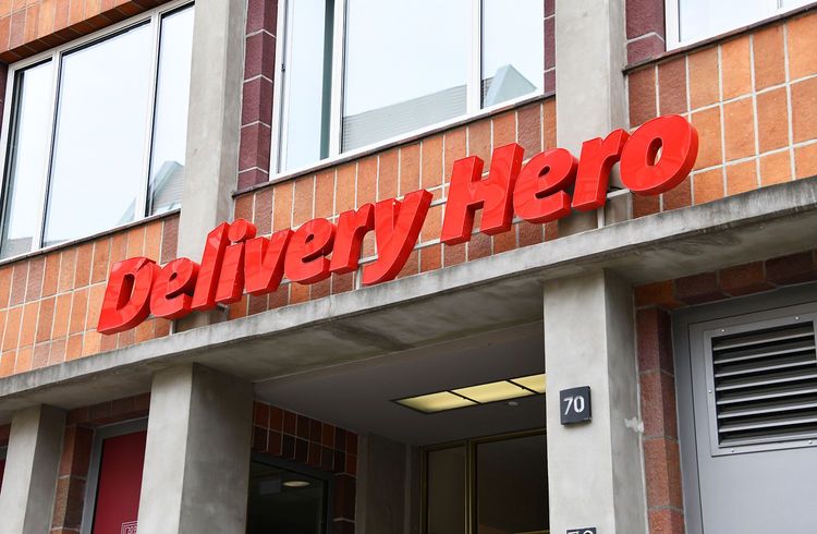 Delivery Hero legt operativ zu
