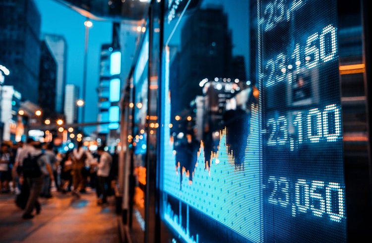 Profis reduzieren ihre Engagements in Top-Aktien