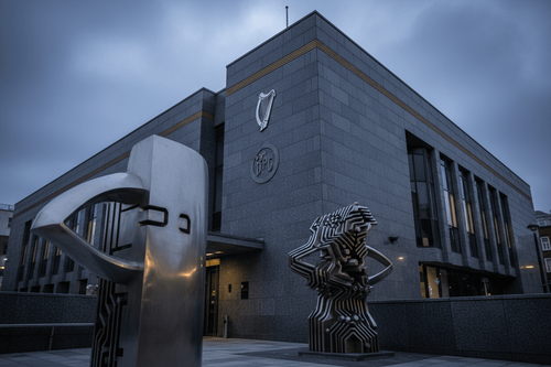 Irland ermittelt gegen Musks KI Grok wegen sexualisierter Deepfakes