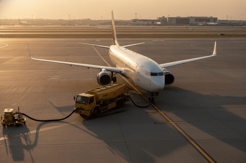 Delta Air Lines schlägt Erwartungen – Aktie fällt wegen Treibstoffkosten