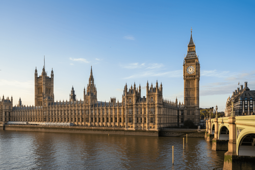 Britische Gilts legen zu: Starmer bekräftigt seinen Verbleib als Premier