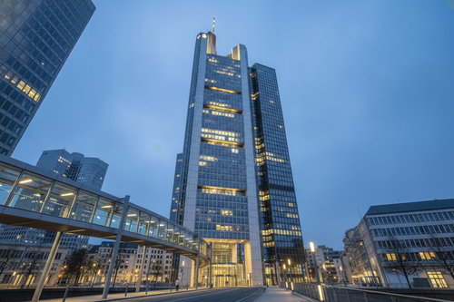 UniCredit-Chef Orcel sichert sich Kontrolle über die Commerzbank