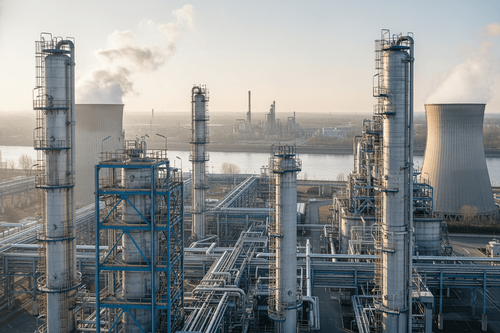 BASF-Chef warnt vor Ölpreisschock durch gesperrte Hormus-Straße