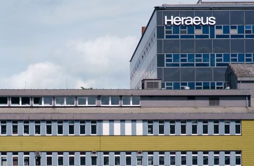 Heraeus steigert Vertriebs-Effizienz durch KI
