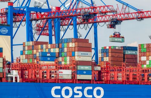 Cosco will Mitspracherecht bei Hafenübernahme sichern