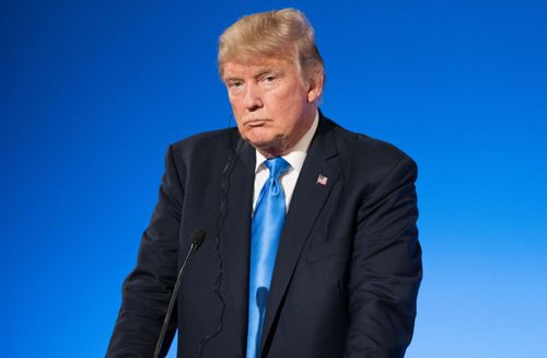 Trump-Smartphone startet mit Pannen und Kritik