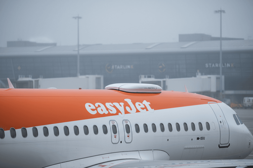 EasyJet zögert bei Starlink-WLAN: Wirtschaftlichkeit noch nicht gegeben