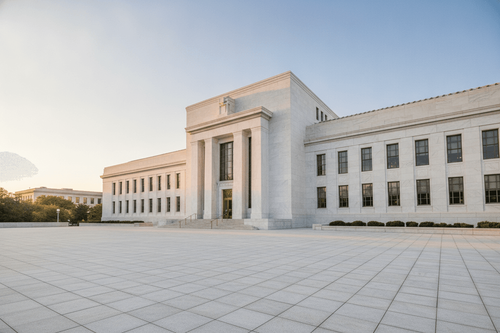 US-Inflationsdaten kühlen ab und beeinflussen Fed-Zinspolitik