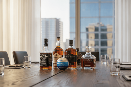 Sazerac erhöht Druck auf Brown-Forman mit 15-Milliarden-Dollar-Angebot