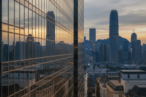 Analysten unter der Lupe: L&G, HKEX und UOB im Check