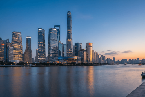 Globale Banken heben Yuan-Prognosen an – Exportstärke treibt Aufwertung