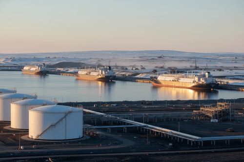 Trump setzt auf Öl: Energienotstand und LNG-Offensive