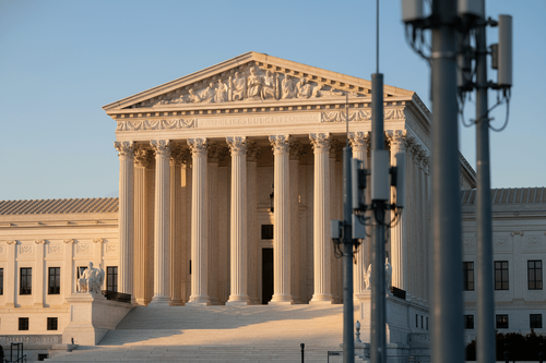 US Supreme Court bestätigt FCC-Bußgelder gegen AT&T und Verizon