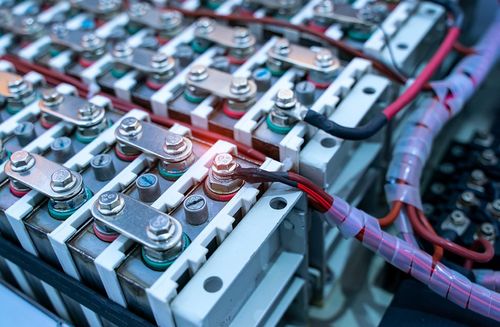 EU gräbt nach mehr Lithium, Kobalt und Graphit, um grüne Energie zu fördern