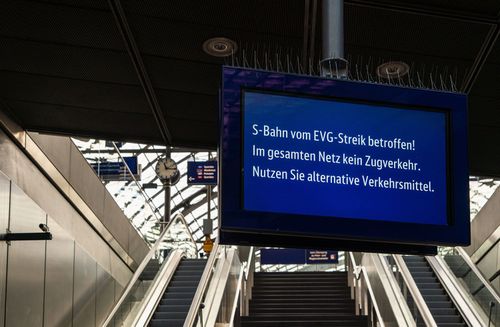 EVG droht mit massiven Warnstreiks bei der Bahn