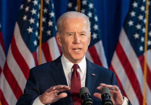Biden erklärt Putin für "isoliert von der Welt"