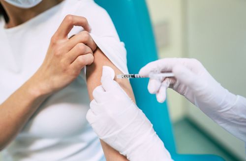 Brüssel warnt vor Covid-Impfmüdigkeit und drängt auf neue Impfungen