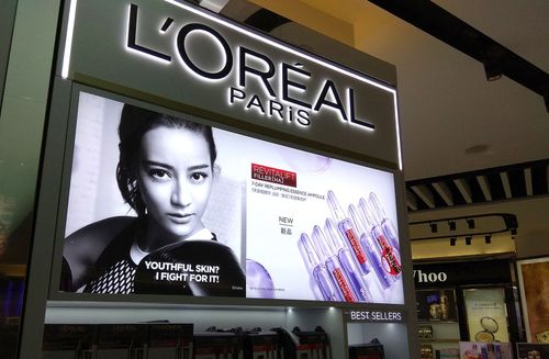 L'Oréal stellt Werbeausgaben auf Twitter ein