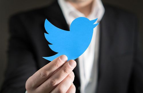 Elon Musk kündigt Rücktritt als Twitter-Chef an