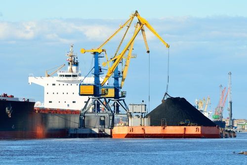 Schifffahrtsunternehmen unter Druck wegen Kohletransporten