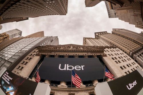 Uber erweitert sein Transportangebot in den USA um Charterbusse