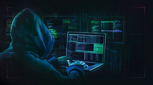 Unternehmen bauen Cyber-Abwehrsysteme auf