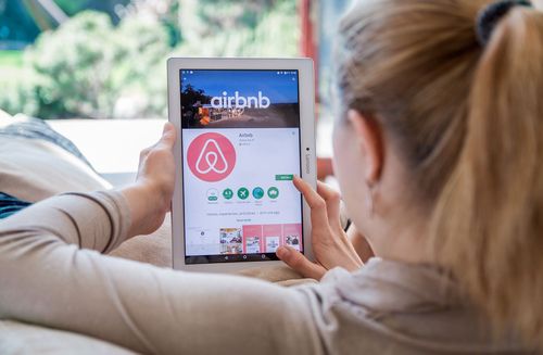 Steuerfahndung erhält Buchungsdaten von 56.000 Airbnb-Anbietern