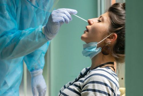 China verwendet Gelder zur Armutsbekämpfung für Covid-Tests